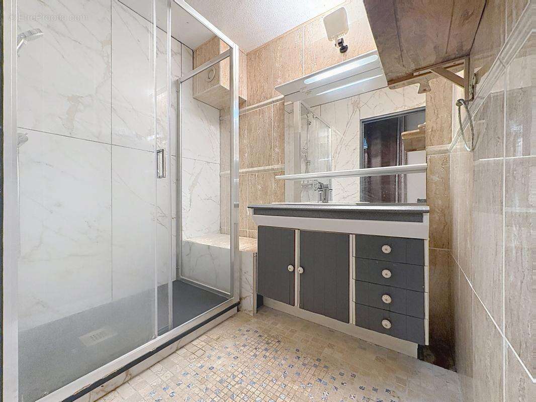 Appartement à MARSEILLE-12E