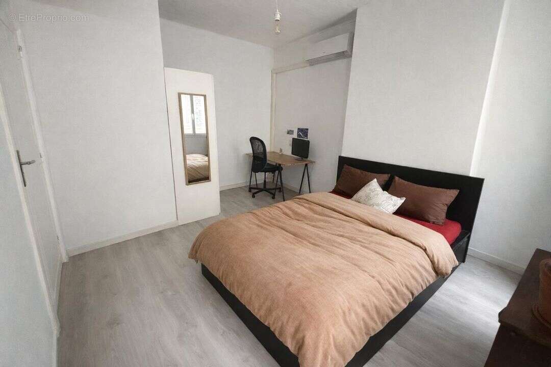 Maison à MARSEILLE-4E