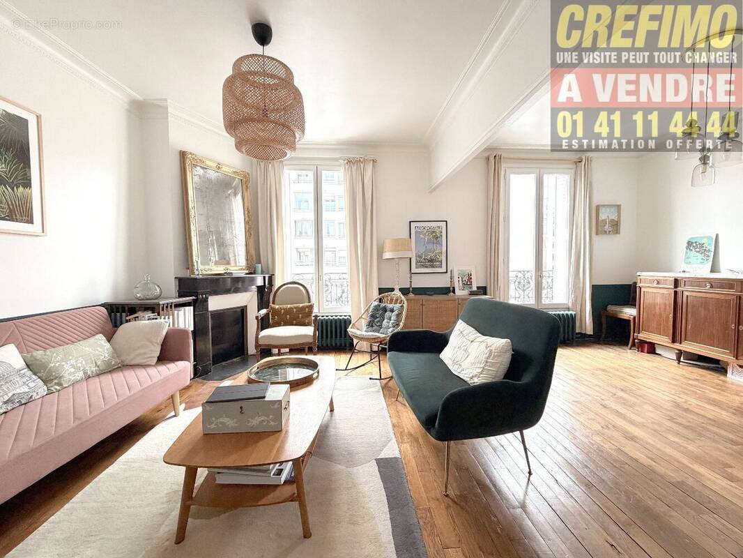 Appartement à COURBEVOIE