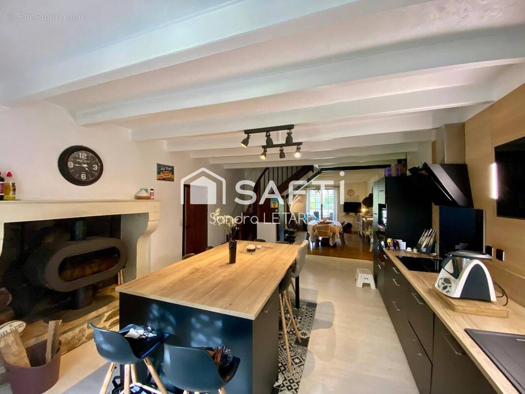 Photo 1 - Maison à CHASSENEUIL-SUR-BONNIEURE