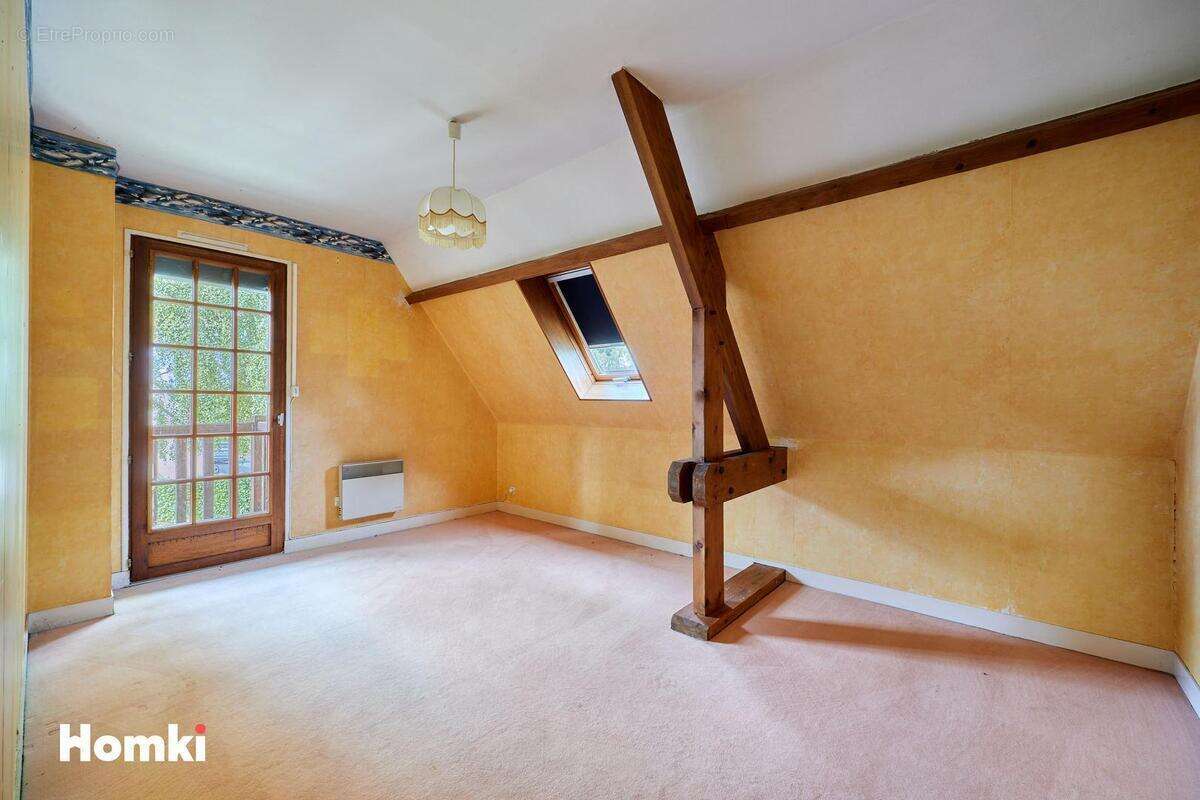 Maison à BEAUFOUR-DRUVAL