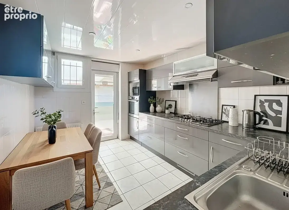 Maison 115 m² à Villemur-Sur-Tarn  - photo 2
