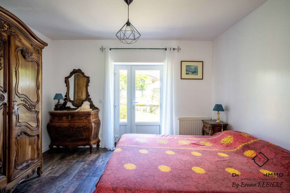 Maison à LA COQUILLE