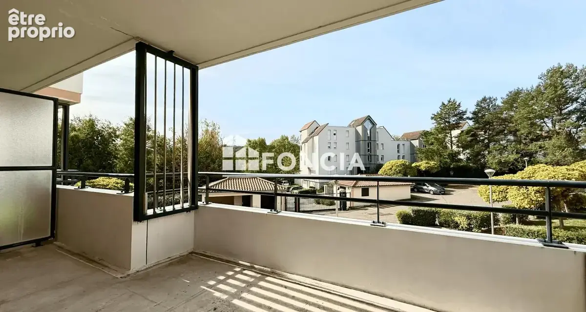 Appartement à VILLEFONTAINE