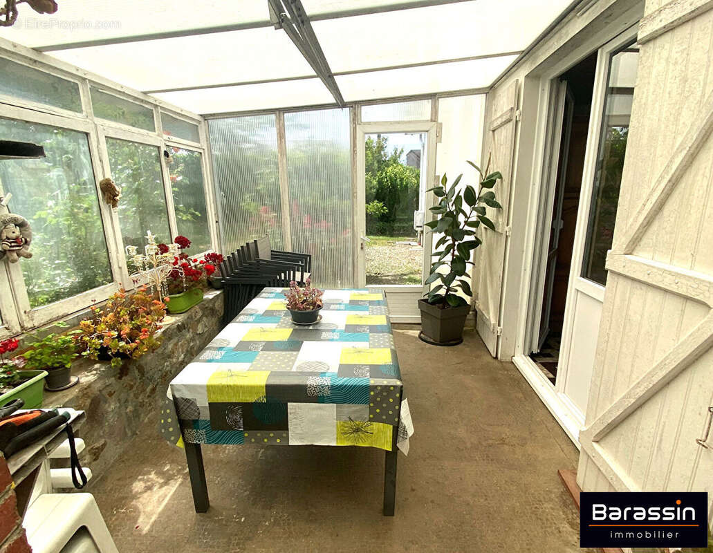 Maison à AGON-COUTAINVILLE