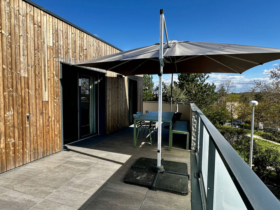 Appartement à CRAPONNE