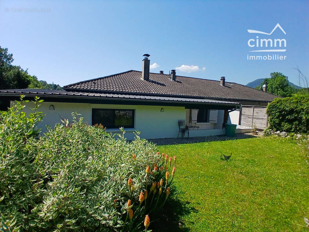 Maison 110 m² à Voreppe  - photo 4