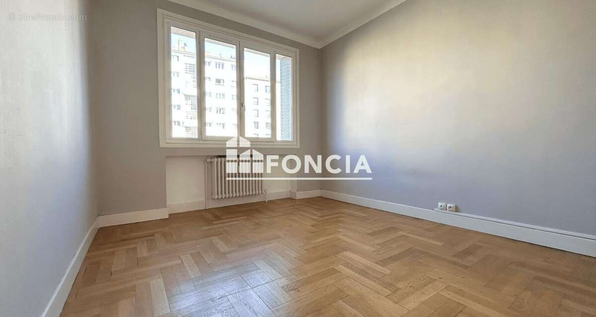 Appartement à LYON-4E