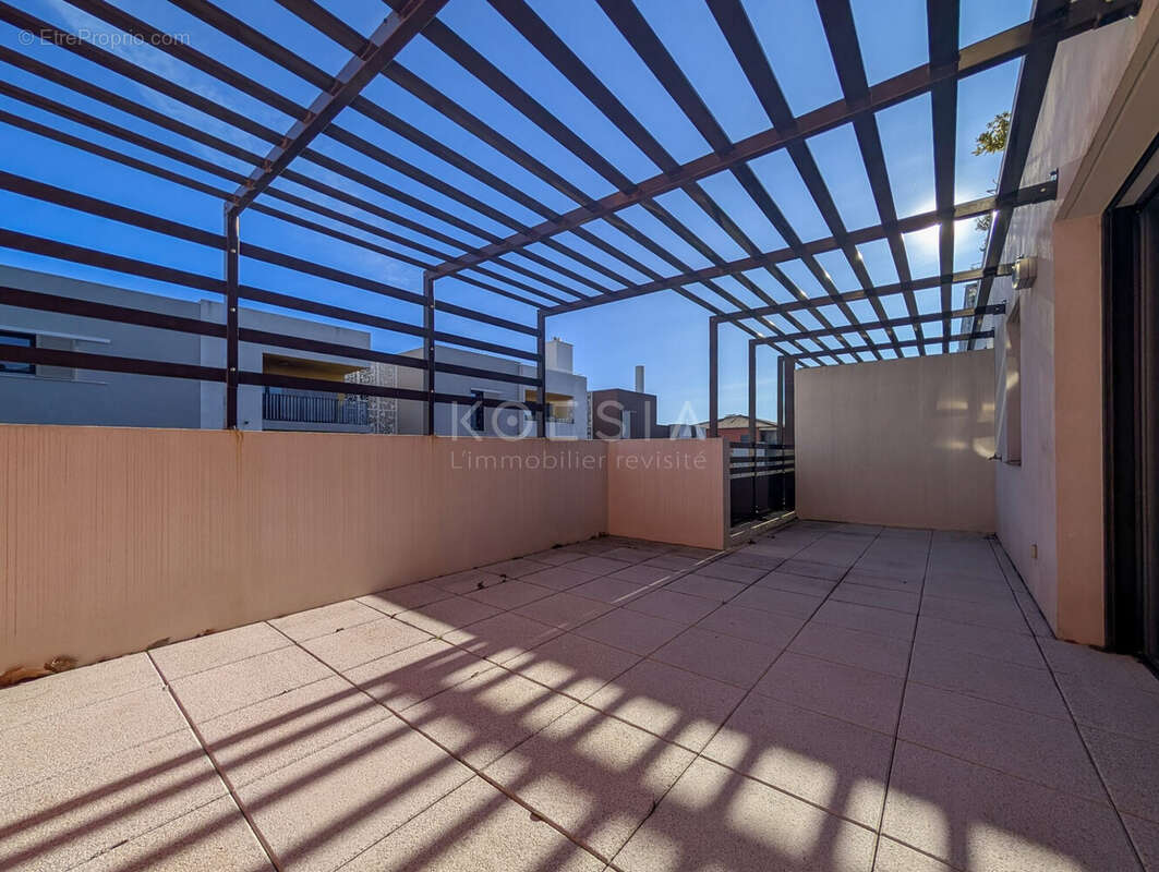 Appartement à SAINT-JEAN-DE-VEDAS