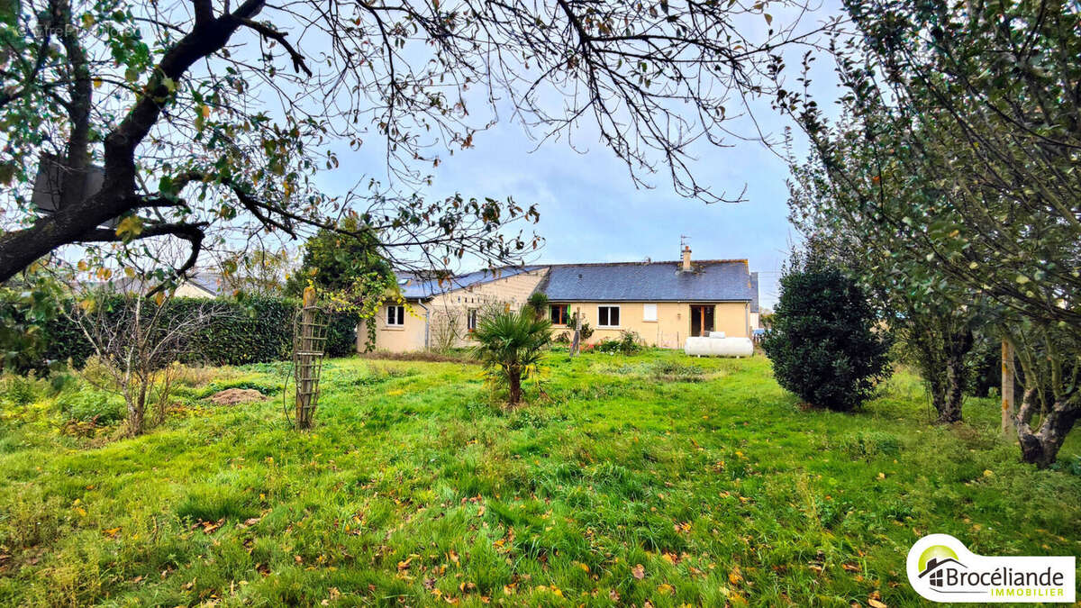 Maison à LE VERGER
