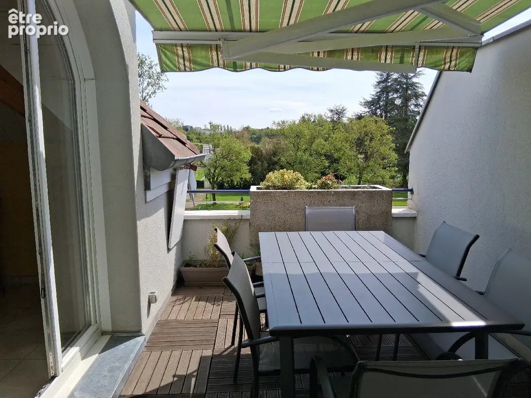 Appartement 150 m² à Montbeliard  - photo 2