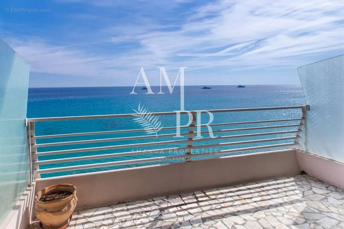 Appartement à MENTON