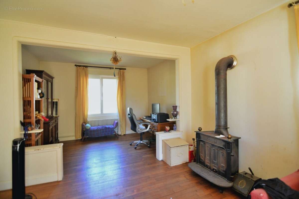 Maison à FRESNE-SAINT-MAMES