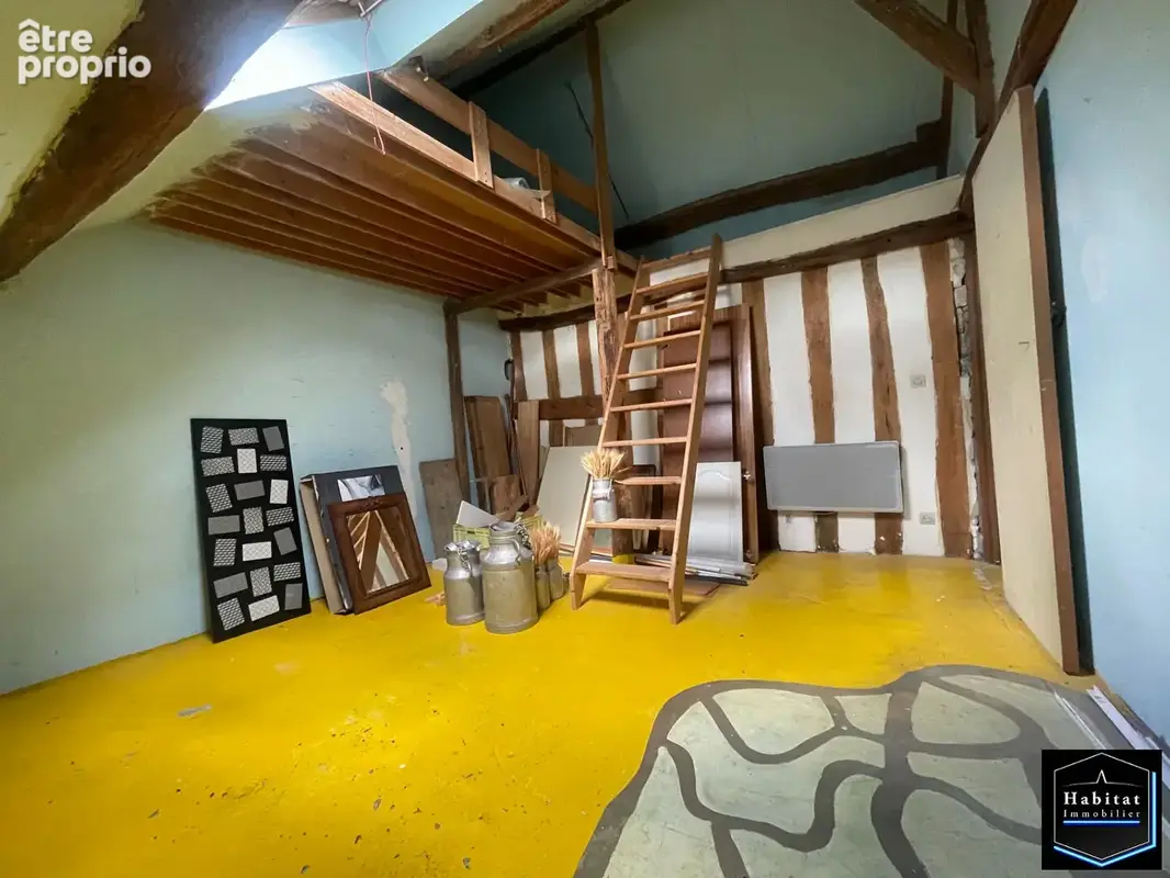 Maison de ville pleine de charme avec jardin, cave et grand atelier - photo 10
