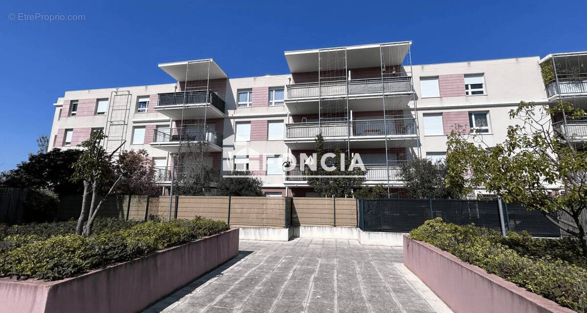 Appartement à MARSEILLE-13E
