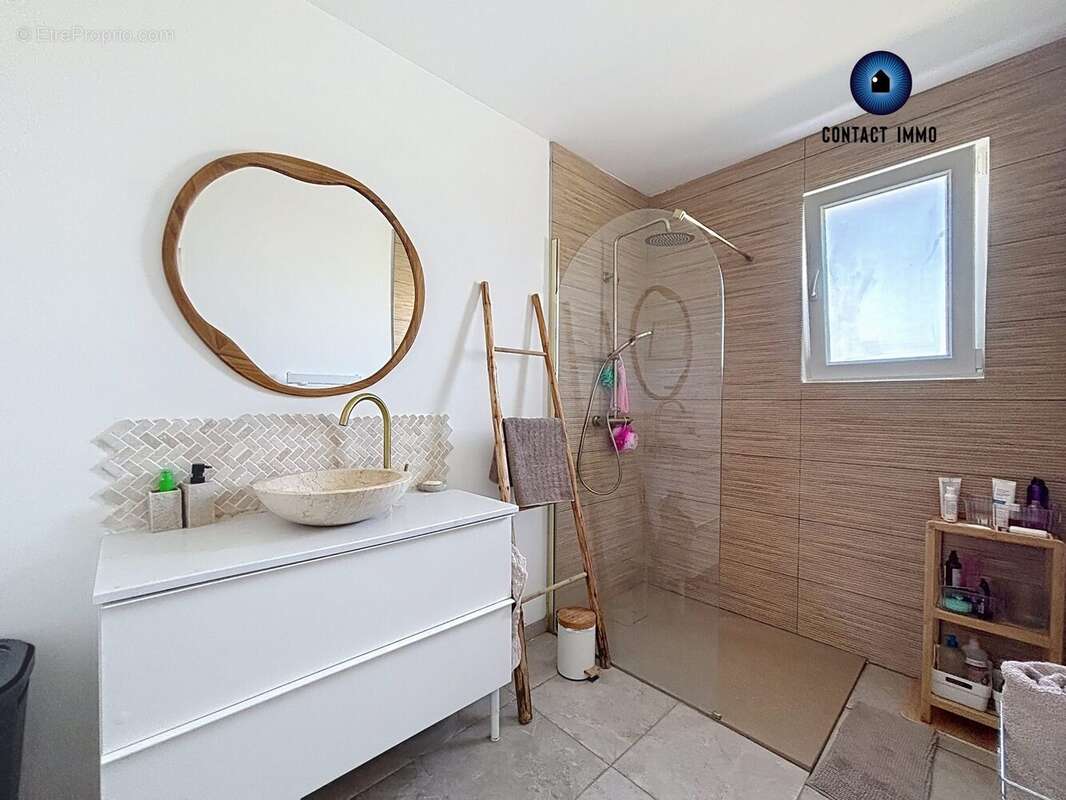 Maison 122 m² à Terrasson-Lavilledieu  - photo 9