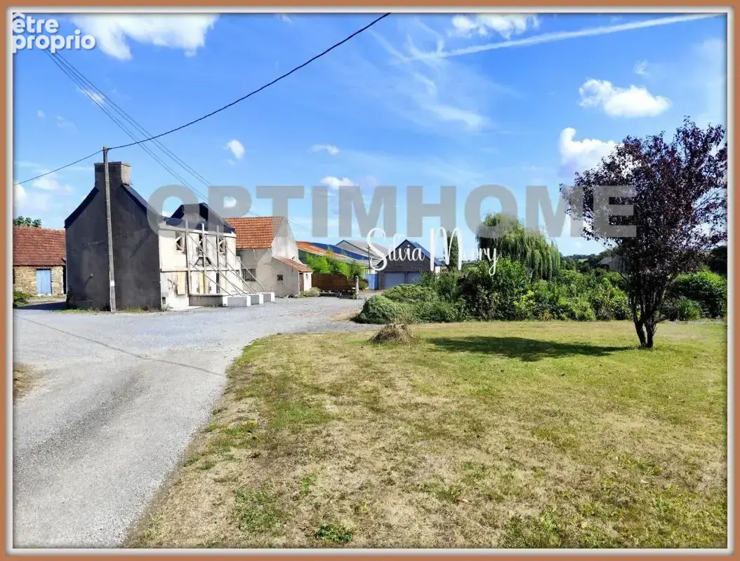Maison à PLOUGAR