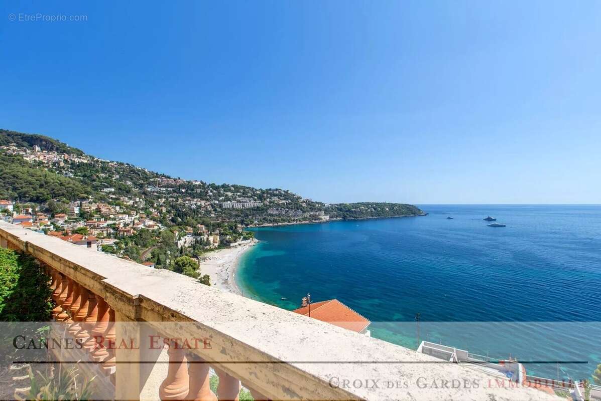 Appartement à ROQUEBRUNE-CAP-MARTIN