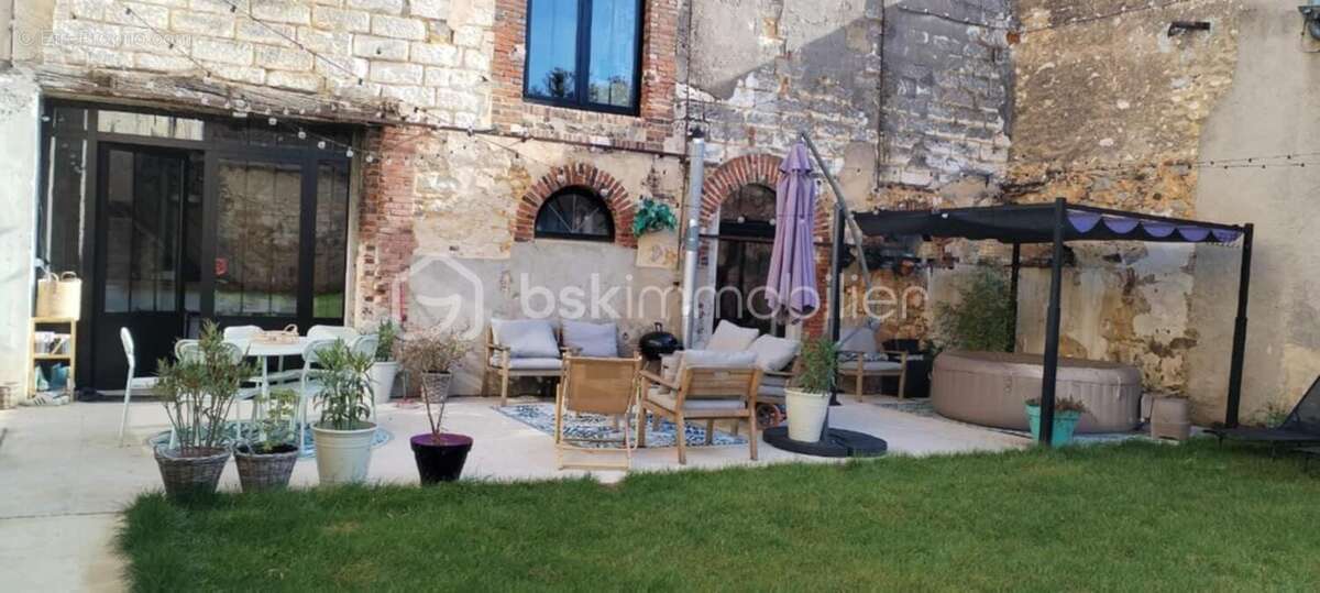 Magnifique Maison d’Exception avec Confort Moderne et Charme de l’Ancien ! - photo 11
