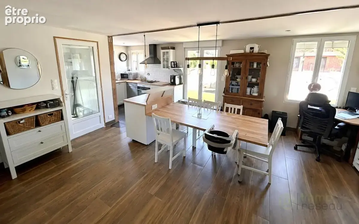 Maison à SAINTE-GENEVIEVE