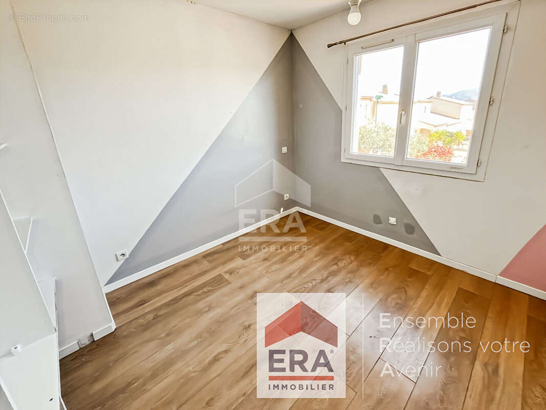 Maison à SAINT-JEAN-LASSEILLE