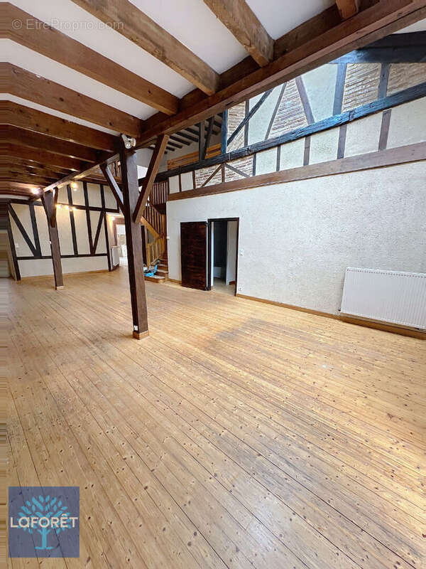 Maison à COULOUNIEIX-CHAMIERS