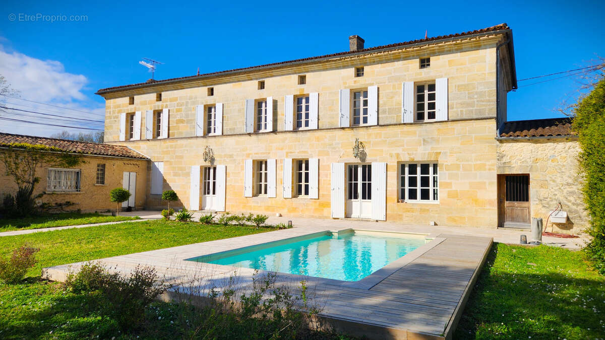 Maison à SAINT-ANDRE-DE-CUBZAC