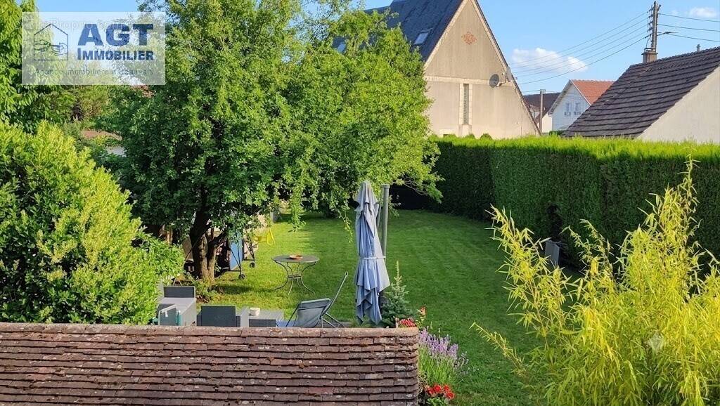 Maison à BEAUVAIS