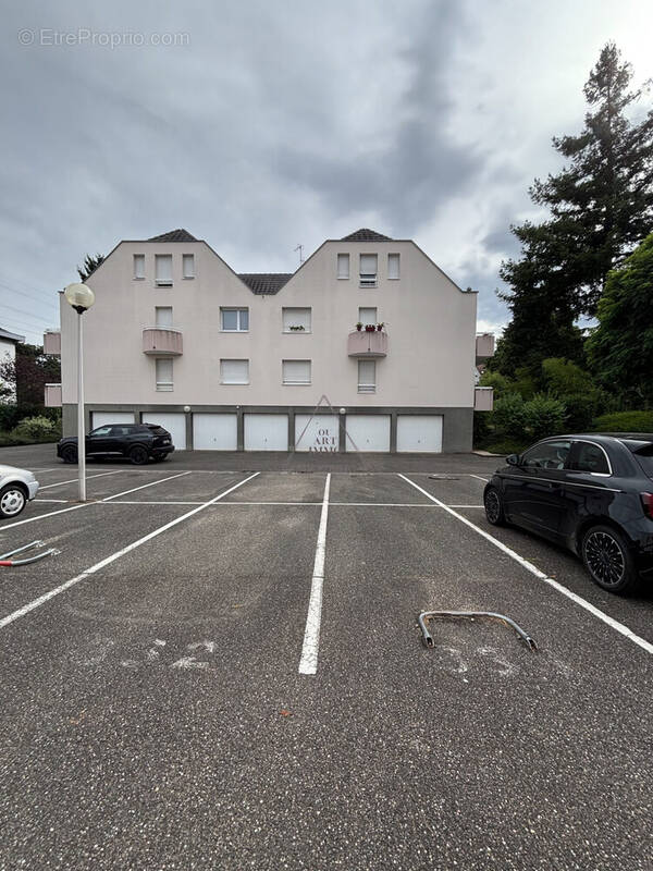 Parking à OBERHAUSBERGEN