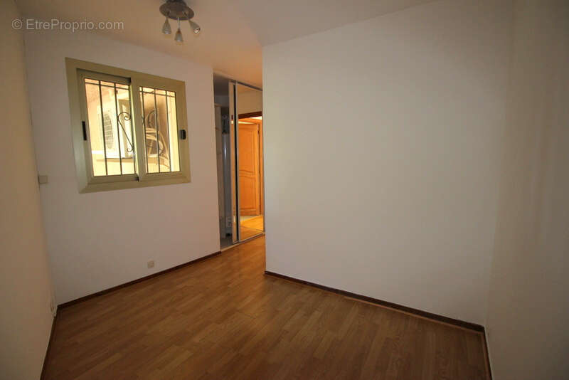 Appartement à CAP-D'AIL