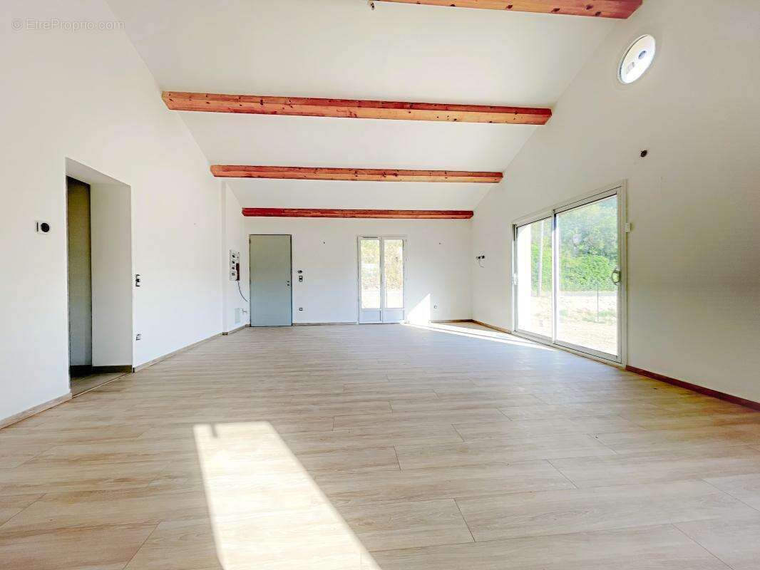 Maison 108 m² à Ginasservis  - photo 5