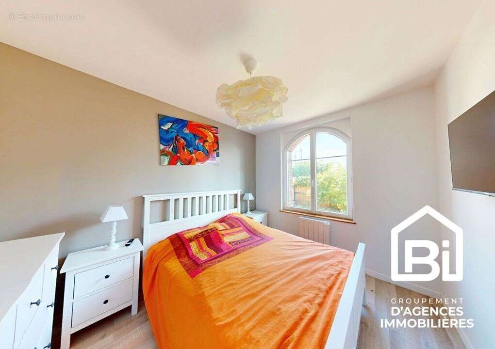 Maison à OUISTREHAM