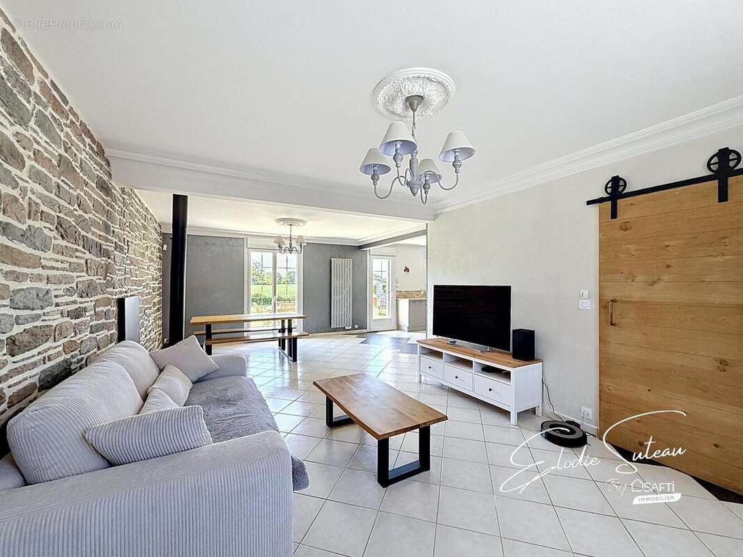 Photo 3 - Maison à LA MEMBROLLE-SUR-LONGUENEE