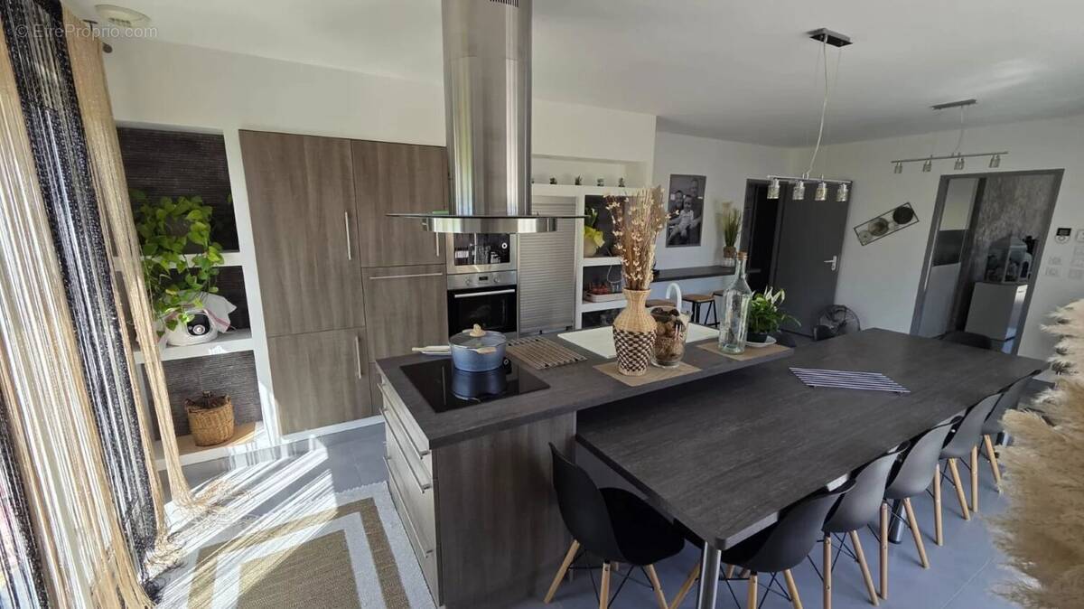 Maison à SAINT-GERMAIN-DU-PLAIN