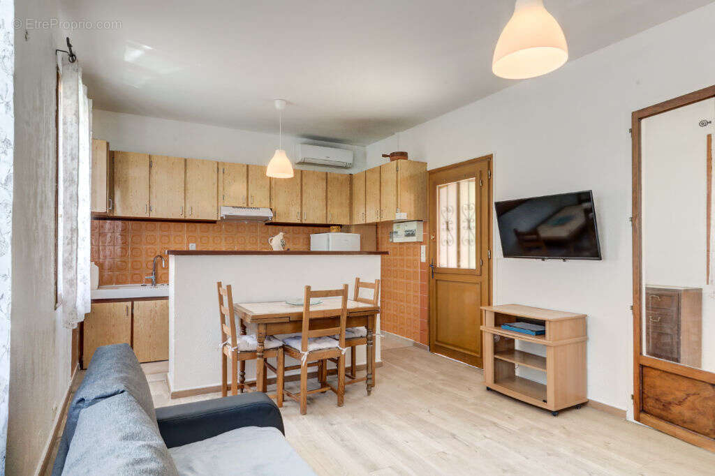 Maison à THEOULE-SUR-MER