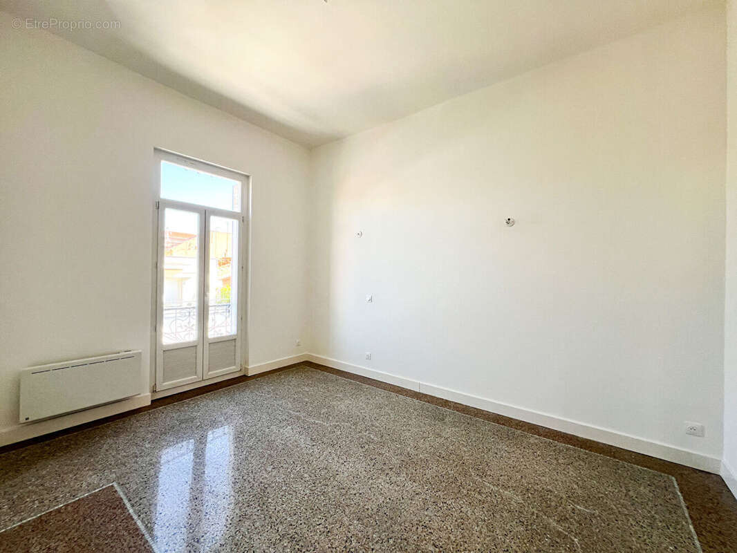 Appartement Béziers - 4 pièces - 112.59 m2 - photo 11