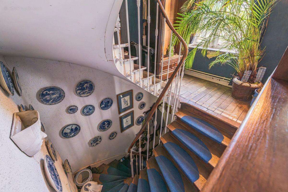 Maison 6 pièces avec jardin et terrasse secteur Mézières - photo 8