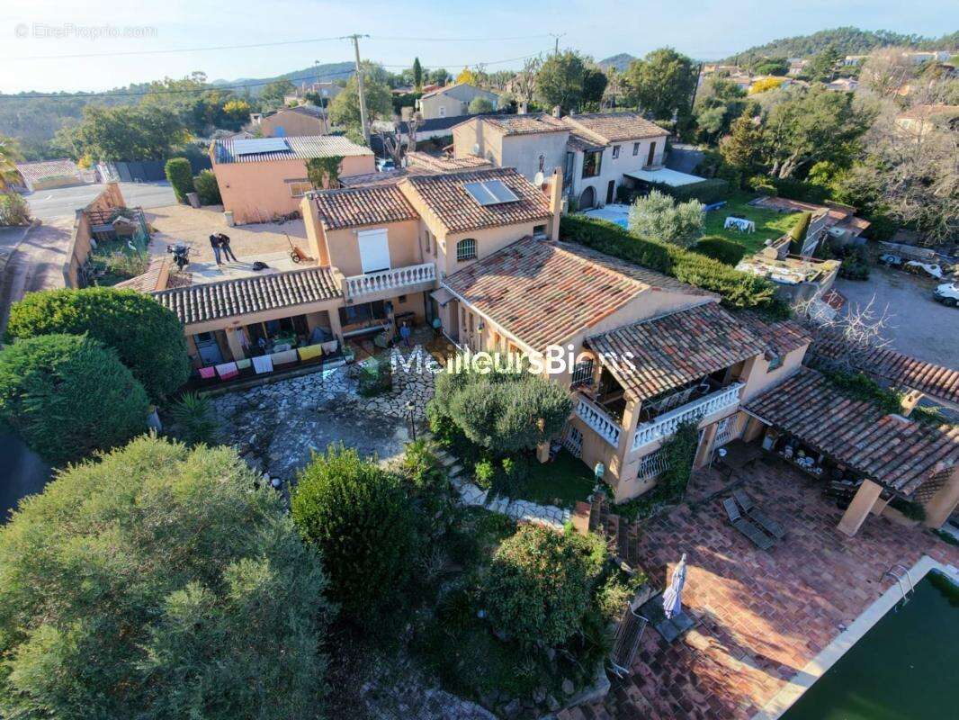 Maison à LES ADRETS-DE-L'ESTEREL