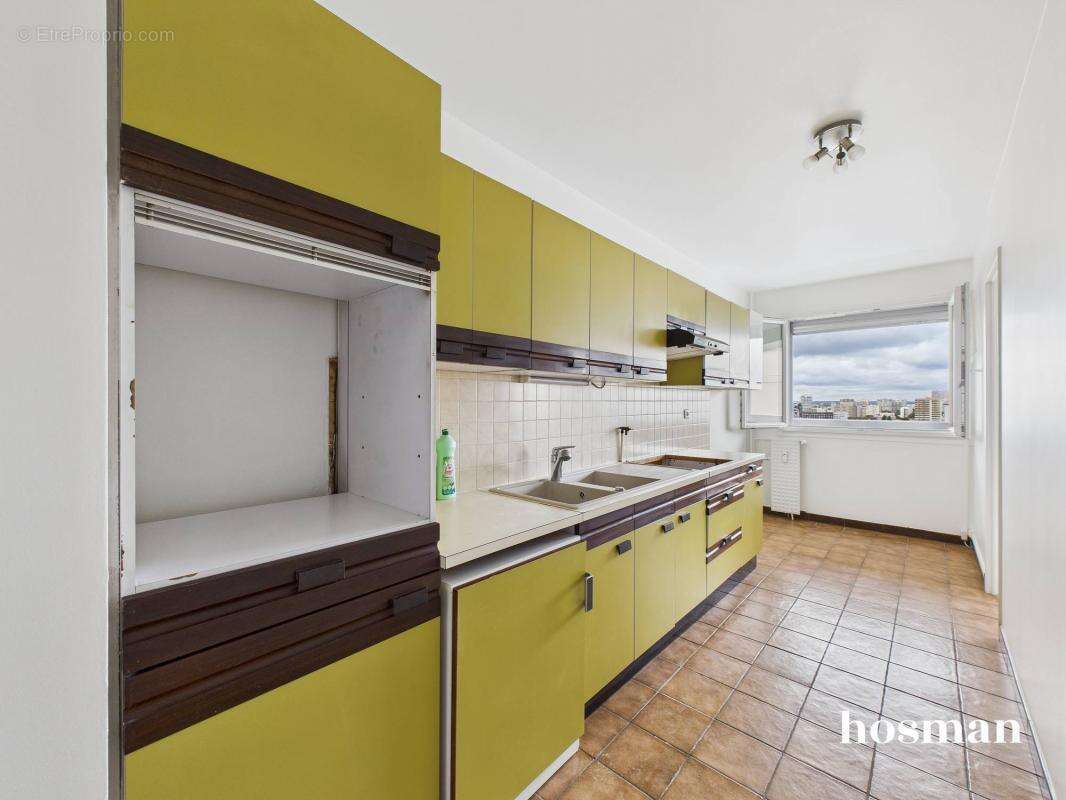 Appartement à GENNEVILLIERS