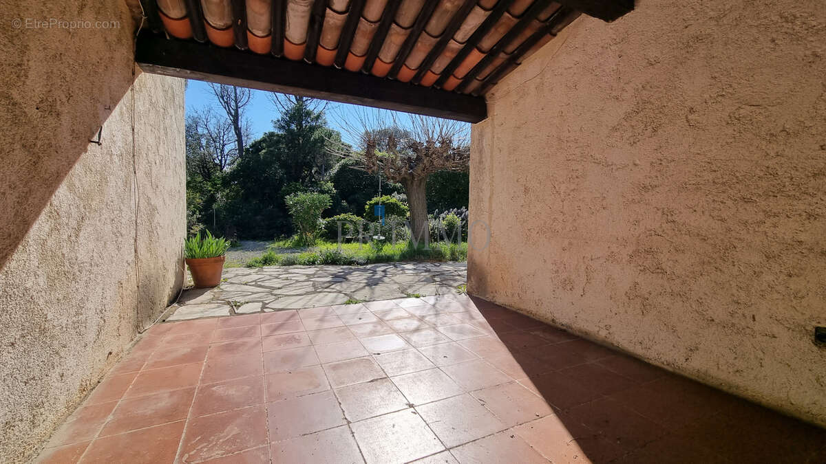 Maison à FREJUS