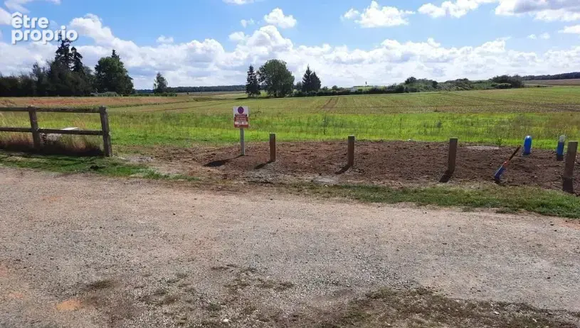 Terrain à GROSSOEUVRE