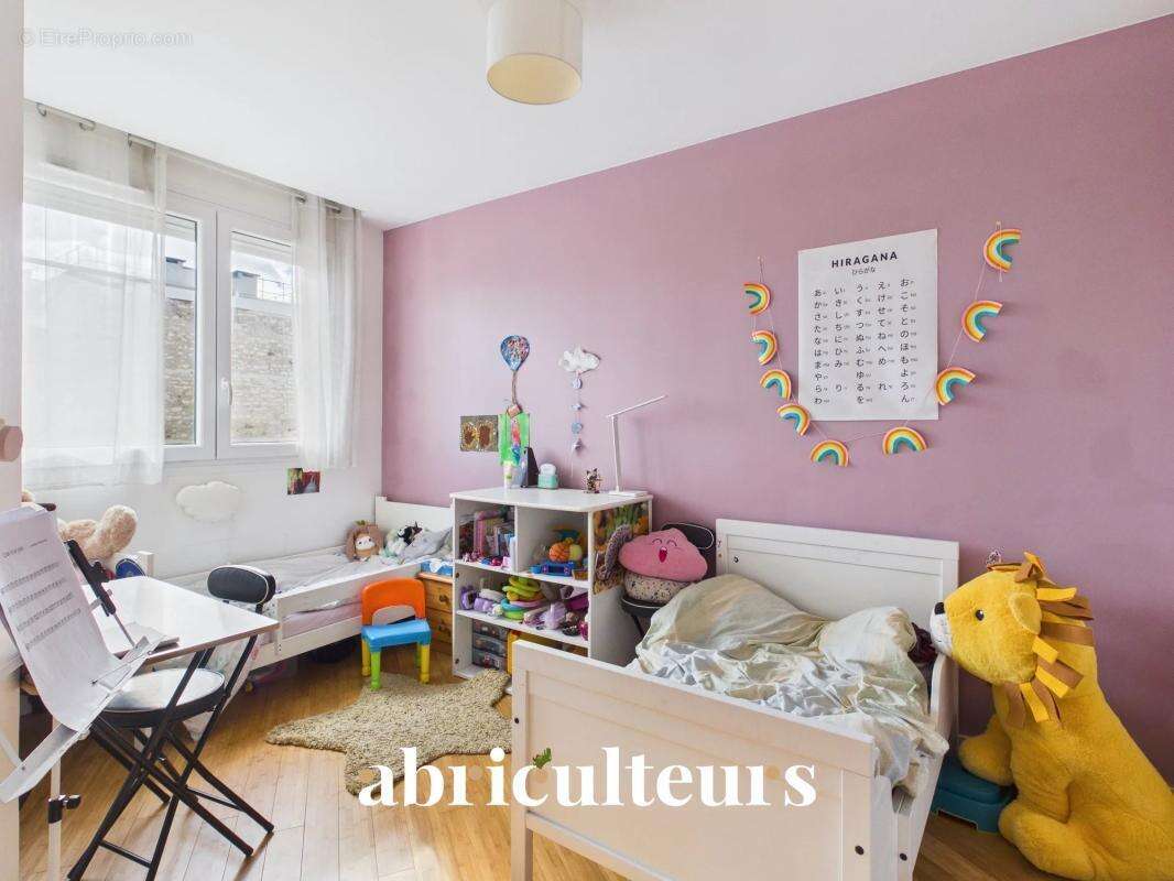 Appartement à PARIS-12E