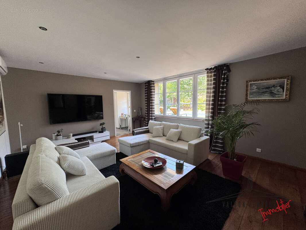 Propriété d'exception comprenant 3 logements - photo 16