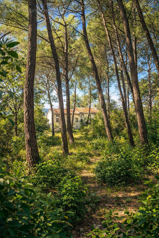 Appartement à LE BEAUSSET