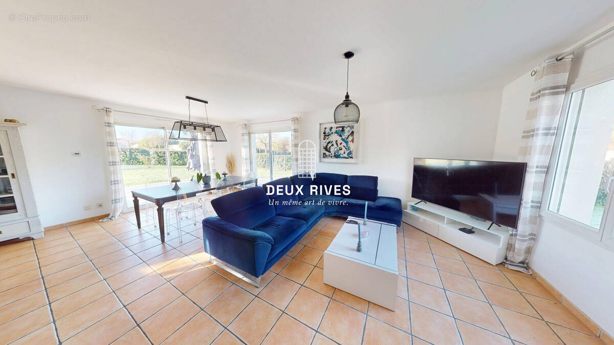 Maison à HAUTE-GOULAINE