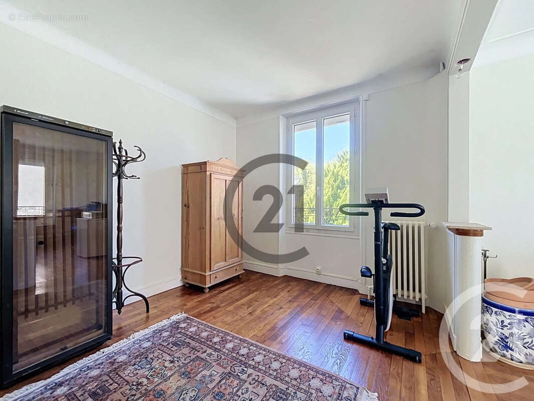 Maison 445 m² à Ury  - photo 56