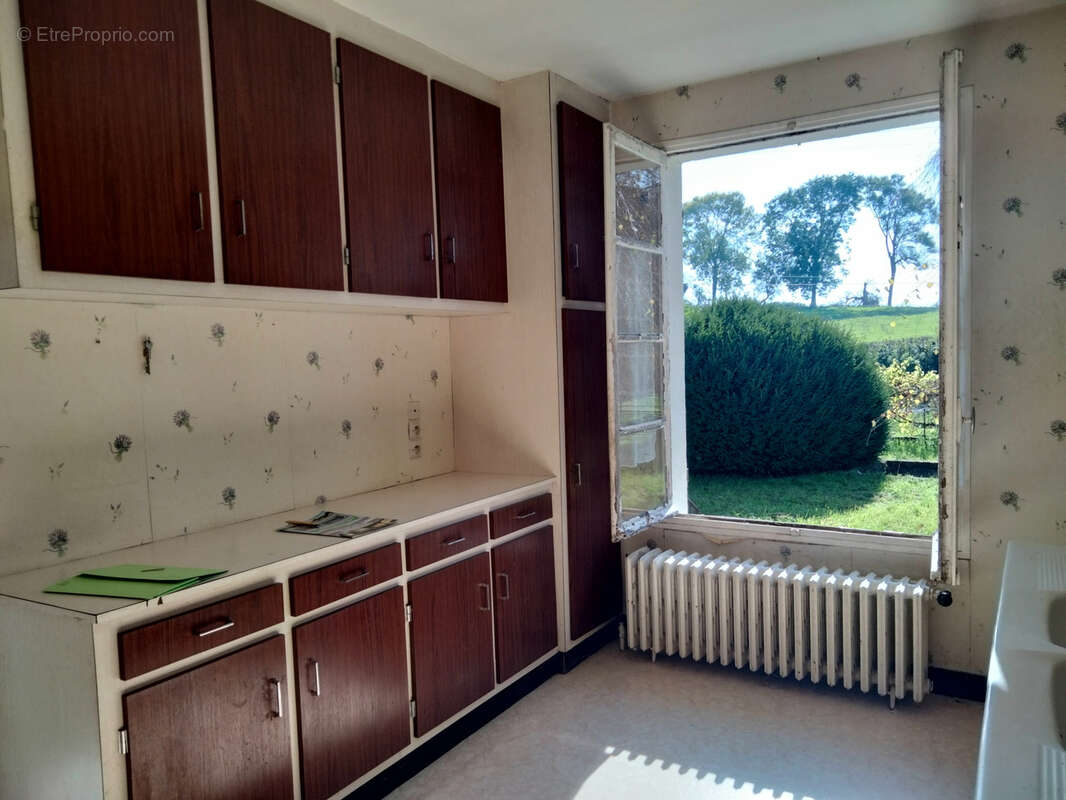 Maison à SAINT-BENIN-D&#039;AZY