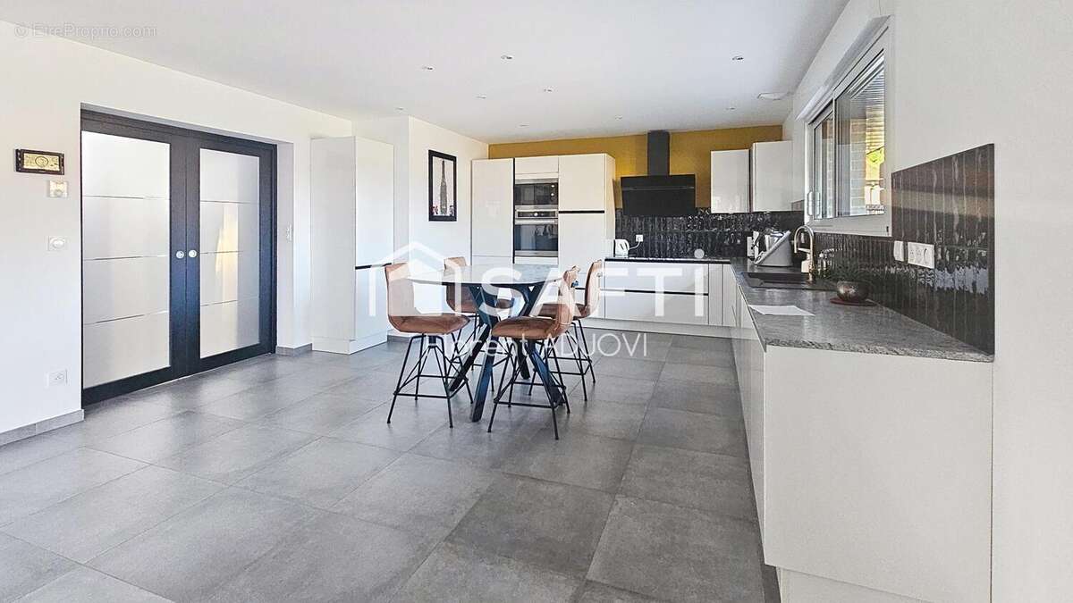 Photo 8 - Maison à HOYMILLE