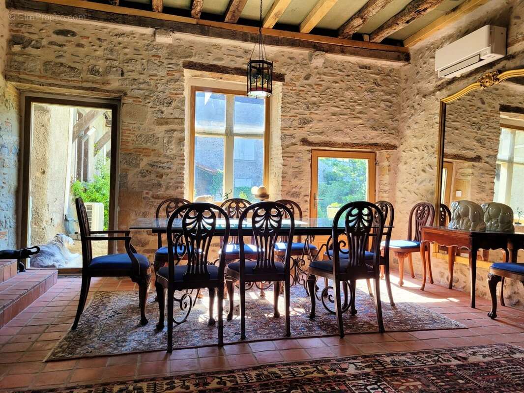 Maison à SAUVETERRE-DE-BEARN