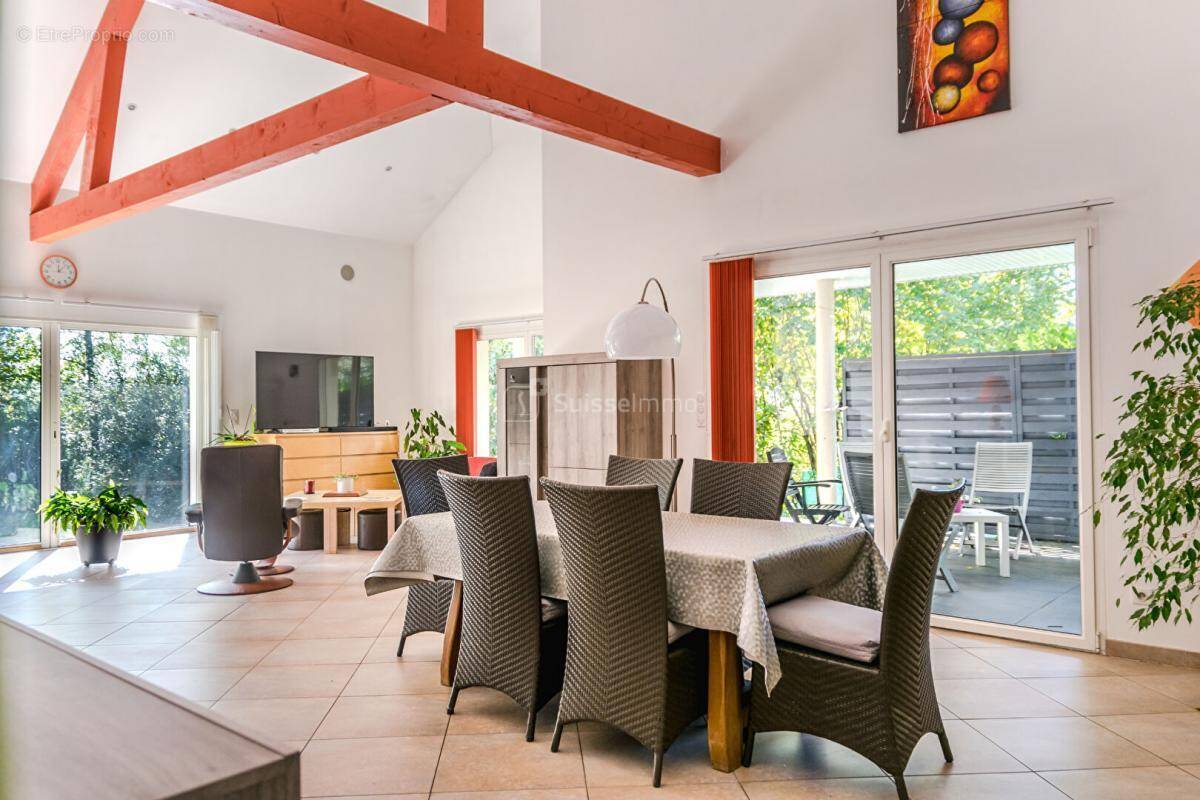 Maison à BAVILLIERS